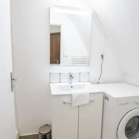 Le Donjon De Plumereau Apartamento Tours